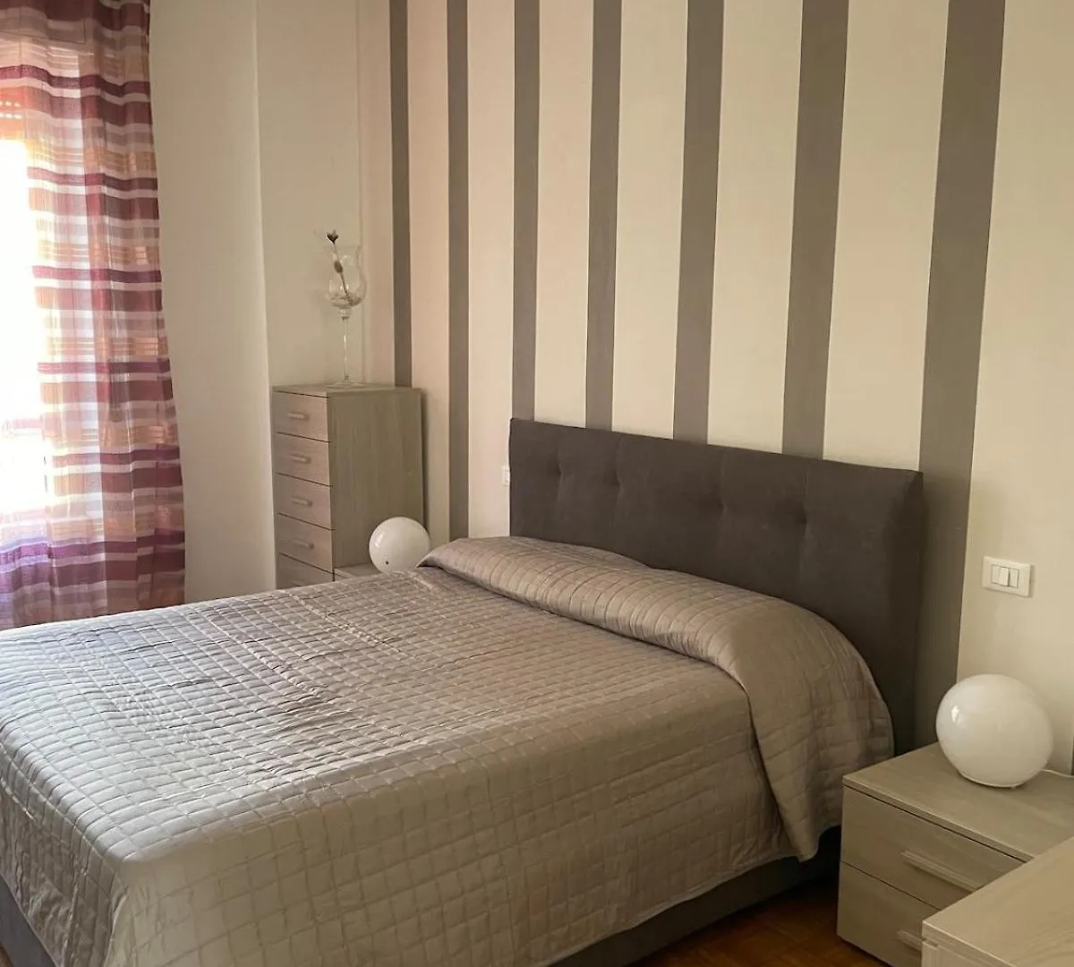 Apartment La Petite Maison Milanese - Milano Centro Italy